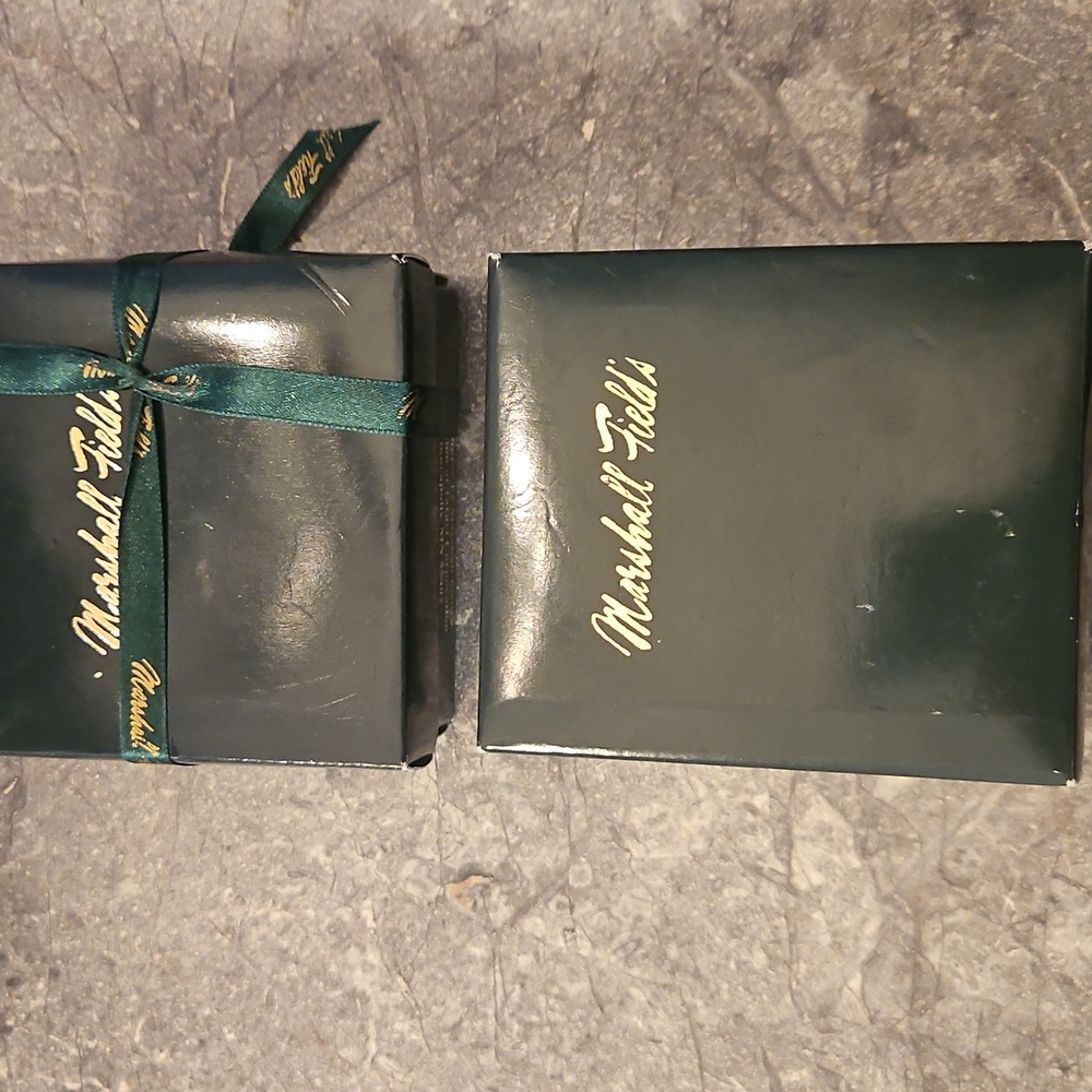 Handbag Ornament Set - Marshall Field's - Picture 2 of 2